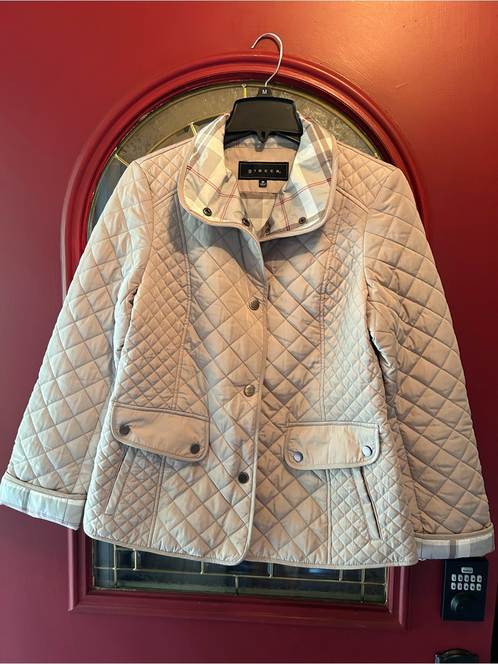 GIACCA Quilted Cream Puffer Jacket w/Plaid Trim, lightweight, full snaps closure